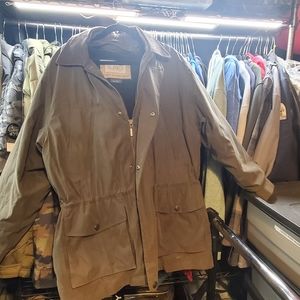 Mens nice Rain / dress jacket military green color...never been worn..